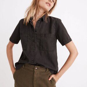 Denim Short-Sleeve Button-Up Shirt in Lunar Wash